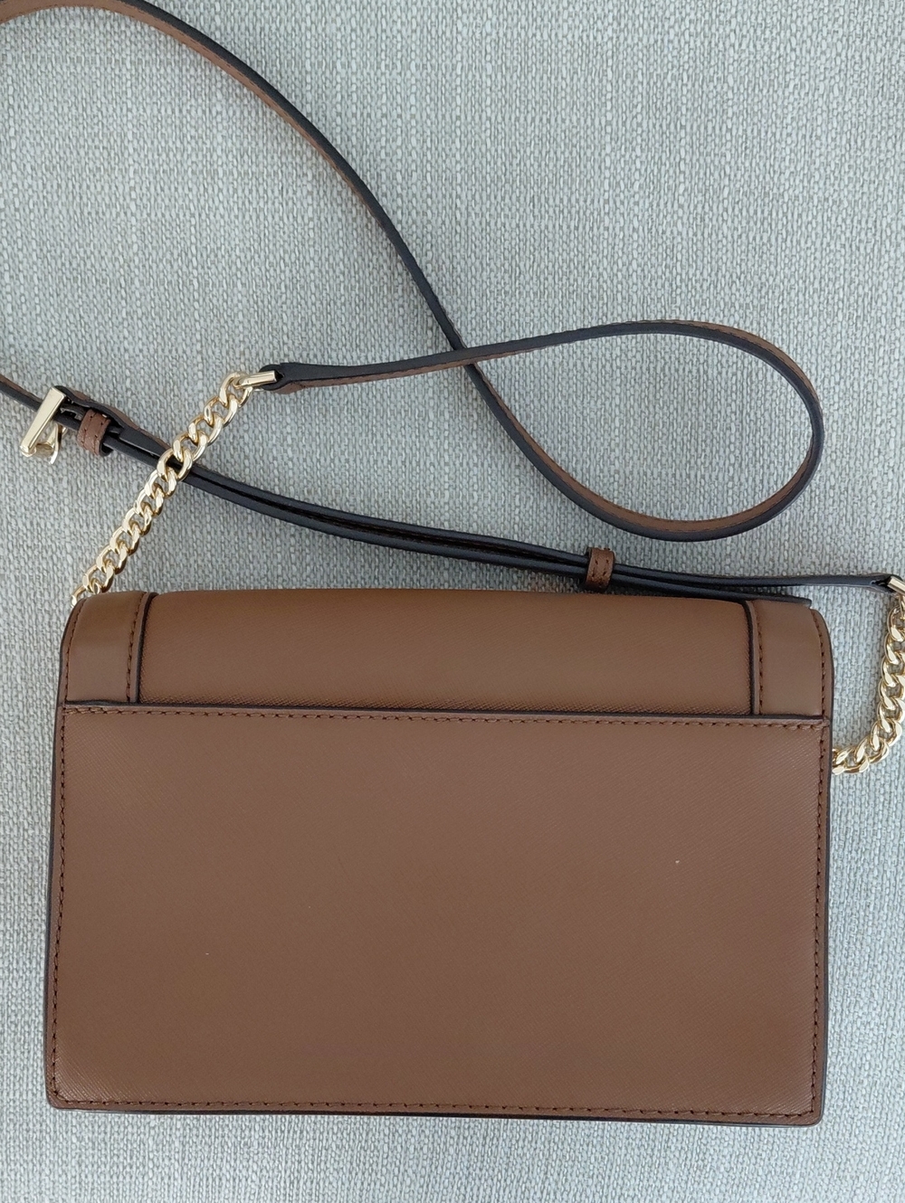Michael Kors Jet Set Large Saffiano Leather Camel Crossbody Bag - Picture 2 of 16